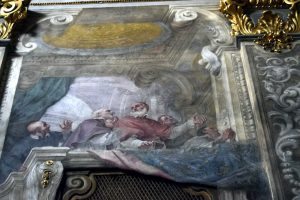 138-Legnani: i cardinali indicano l'altare