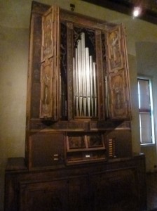 042- nella Giunta Albertiana: organo in legno e ferro