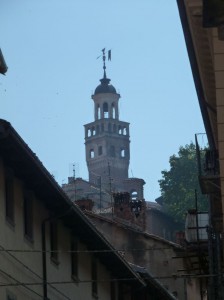 086-La torre civica