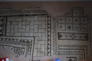 86-mosaico geometrico