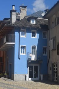 casa azzurra